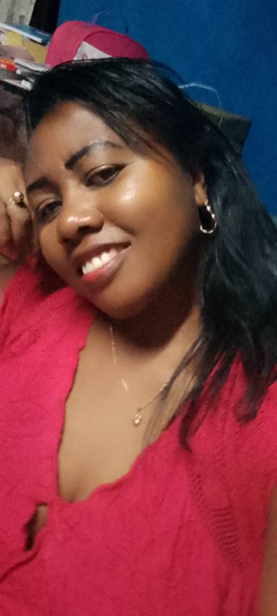 Marcelline  43 ans Diego  Madagascar