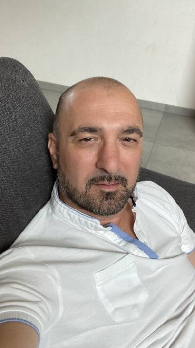 Carlo 51 ans  Bruxelles Belgique