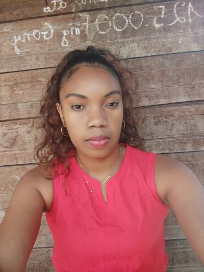 Florentine 29 ans Sambava  Madagascar