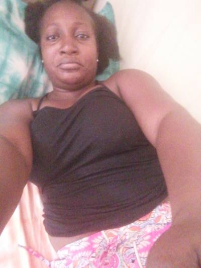 Bernadette 31 ans Yaoundé Centre  Cameroun