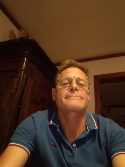 Jean marie 60 ans St Cast Le Guildo  France