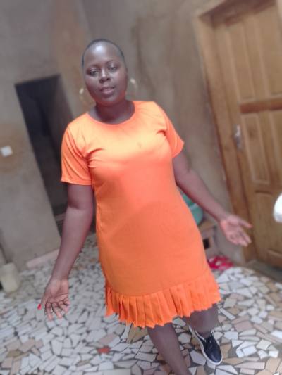 Aimee 39 ans Yaoundé  Cameroun