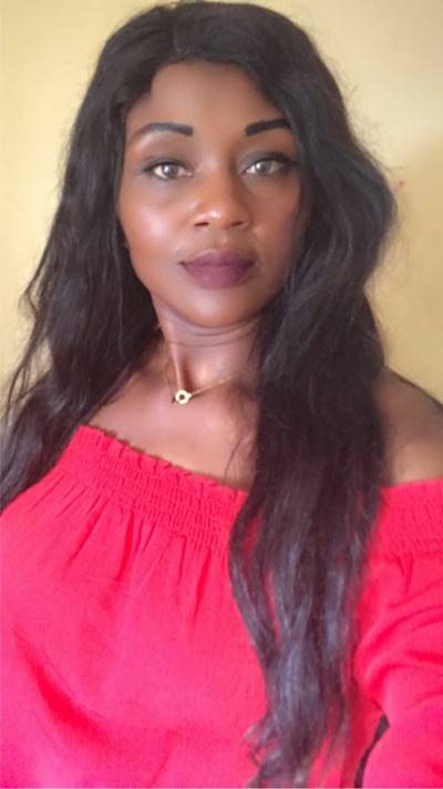 Samira 42 ans Yaoundé Mfoudi Cameroun