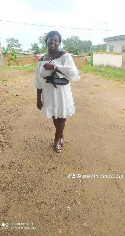 Sandra 28 ans Dokui  Côte d'Ivoire