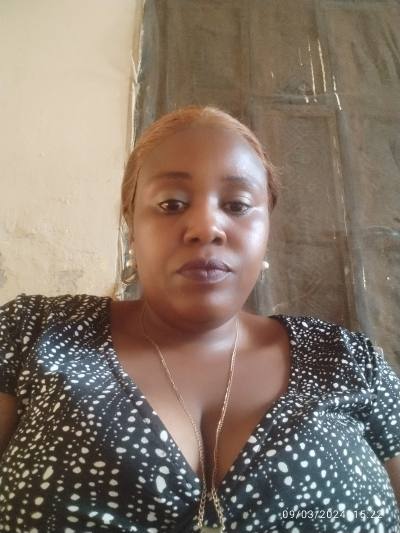 Marie paule 44 ans Hydro Cameroun