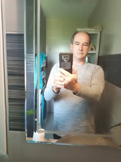 Daniel 54 ans Montargis France