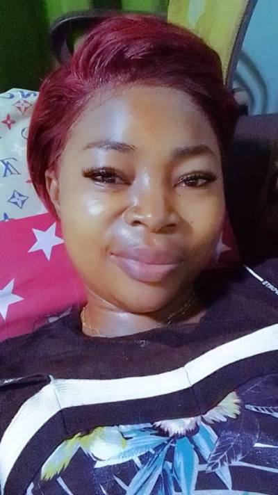 Valerie 38 ans Yaoundé  Cameroun