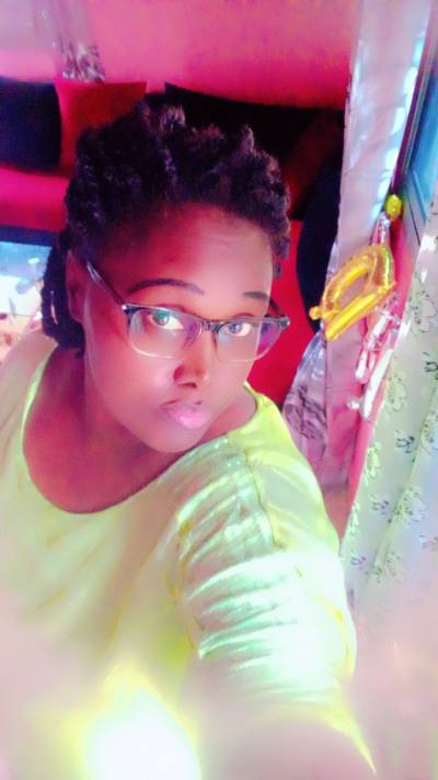 Judith 36 Jahre Douala Kamerun