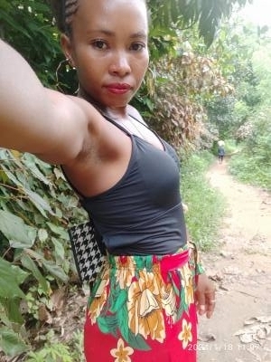 Félicia 34 ans Sambava Madagascar