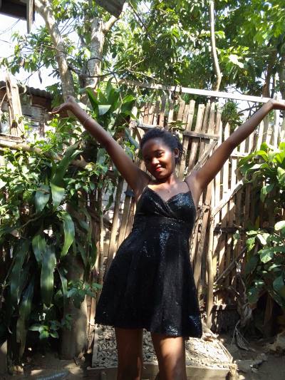 Nancy 37 ans Tamatave  Madagascar