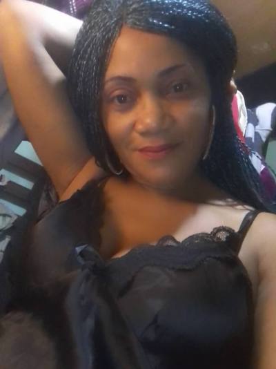 Chantal 47 ans Yaoundé Cameroun