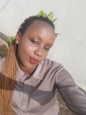 Ciella  22 ans Ntahangwa Burundi