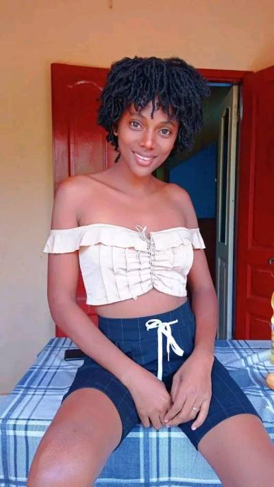 Rachica 27 ans Antananarivo  Madagascar