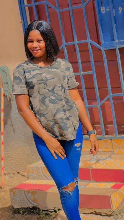 Leticia 30 Jahre Sunyani Ghana