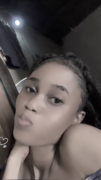 Grace 22 ans Duekoué  Côte d'Ivoire