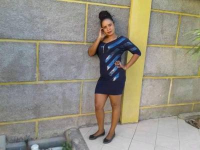 Olga 41 ans Mahajanga  Madagascar