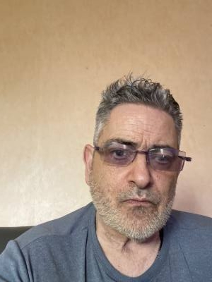 Franck 59 ans Clermont Ferrand France