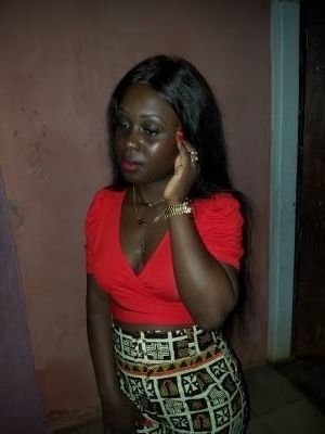 Clara 29 ans Yaoundé  Cameroun