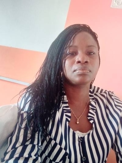 Pauline  49 ans Douala 3eme Cameroun