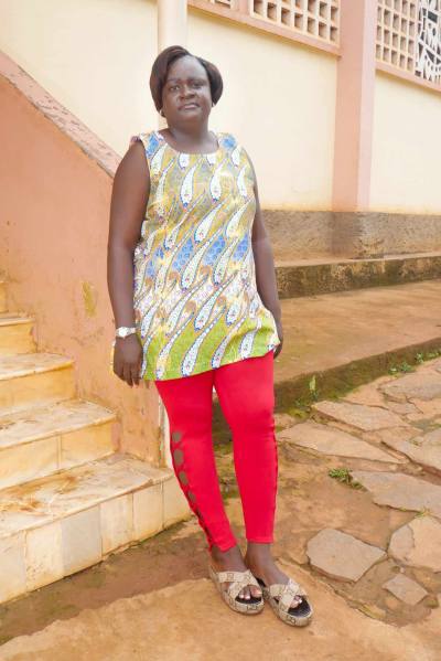 Marie-noelle 35 ans Yaoundé Cameroun