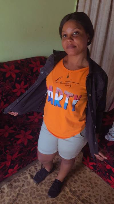 Catherine 41 ans Yaoundé  Cameroun