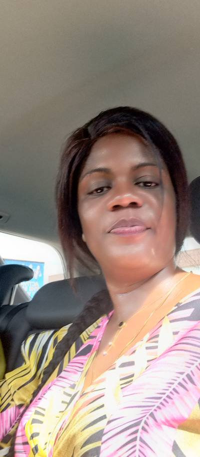 Francesca 44 ans Yaoundé  Cameroun