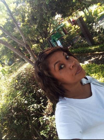 Nina 44 ans Antananarivo  Madagascar