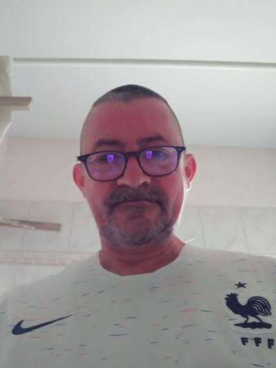 Alain 47 ans Le Plessis Robinson France