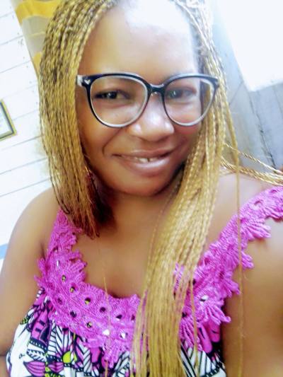 Josée 42 ans Cameroun  Cameroun