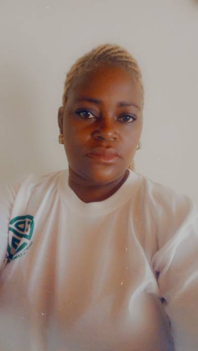 Odile 33 years Beti  Cameroun