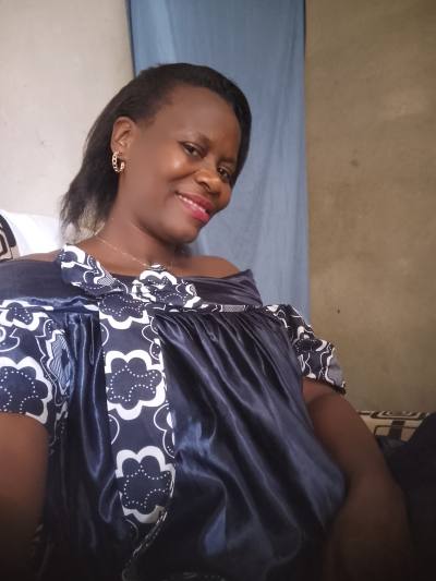 Marie claire 43 ans Yaoundé  Cameroun