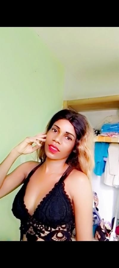 Vanessa 34 Jahre Douala Kamerun