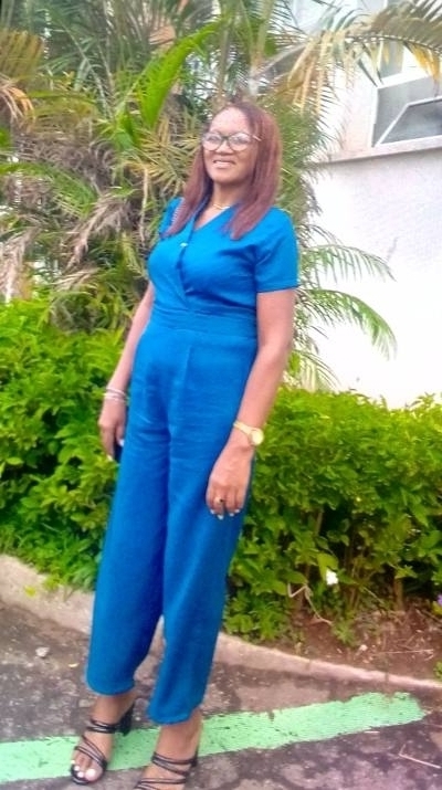 Claudette 57 ans Ambanja Madagascar