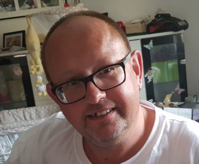 Andy 54 ans Aalen Allemagne