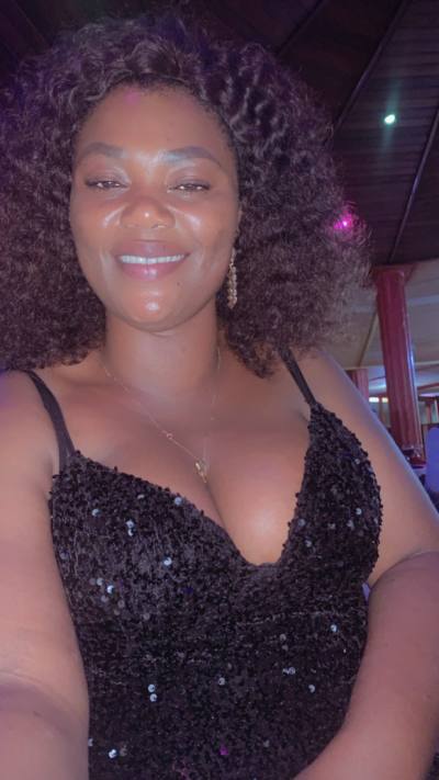 Salomé 33 ans Odza Cameroun