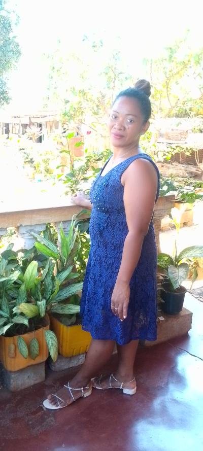 Maristine 40 ans Diego Suarez  Madagascar