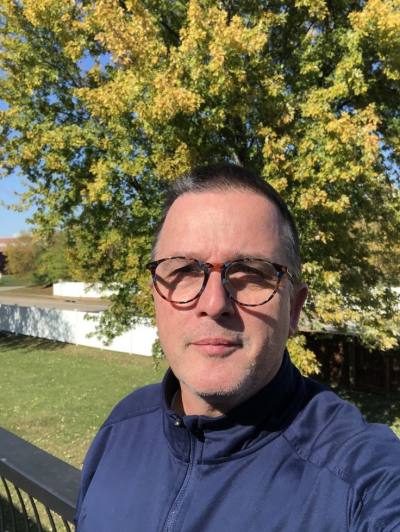 Ferdinand 44 ans Venise Italie