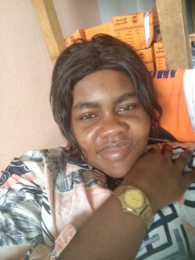 Annie 25 ans L'ouest  Cameroun