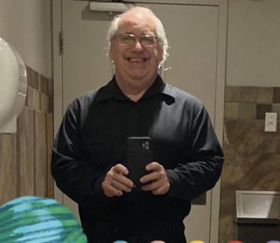 Dennis 67 ans Quebec Canada