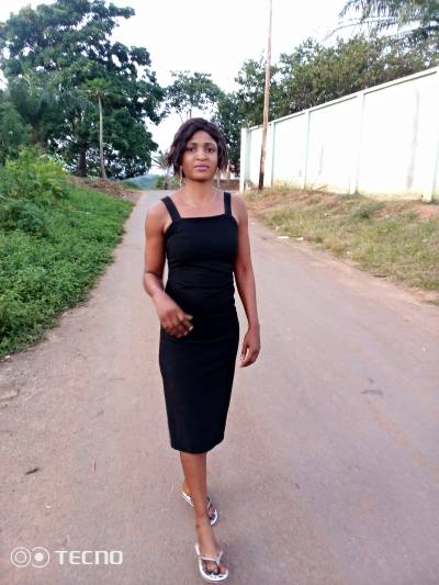 Clementine 36 years Yaoundé  Cameroun