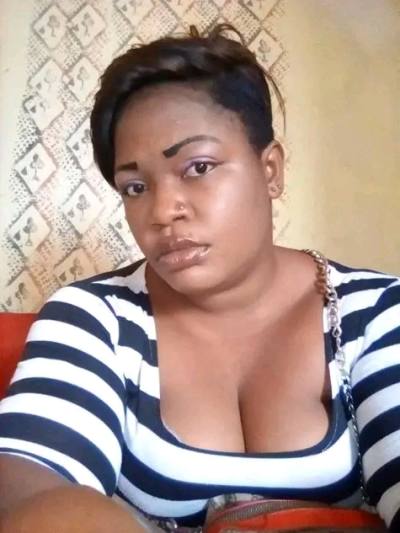 Leocadie 28 years Yaoundé  Cameroon