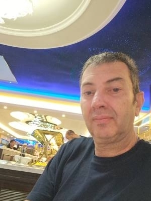 Francis 54 ans Gambsheim France