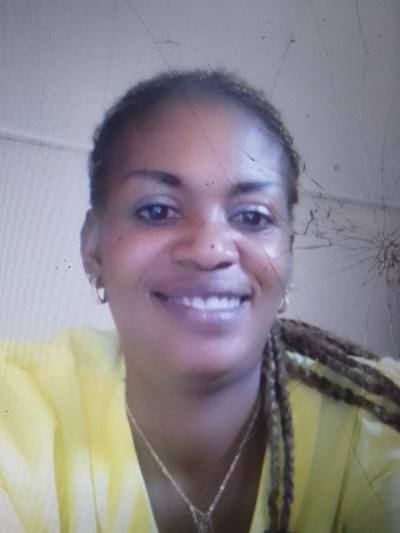 Nadege 35 ans Yaoundé  Cameroun