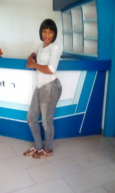 Rencontre Femme Marie 35 Ans Cameroun 168cm Et 60kg