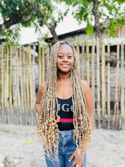 Latissa 23 ans Toamasina Madagascar