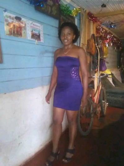 Anita 47 ans Toamasina Madagascar