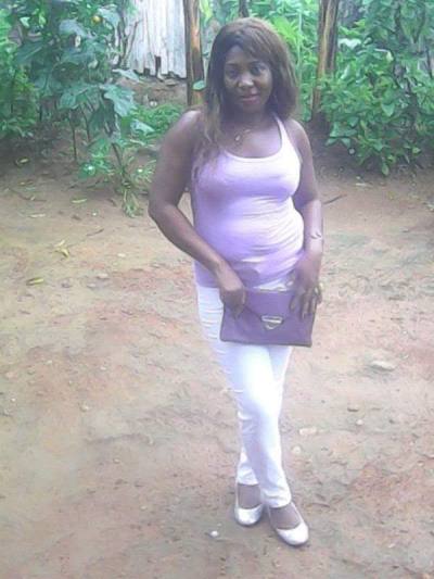 Augustine 38 ans Edea Cameroun