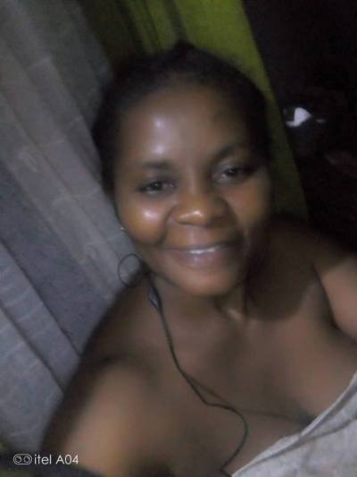 Anjelica 49 ans Yaoundé Cameroun