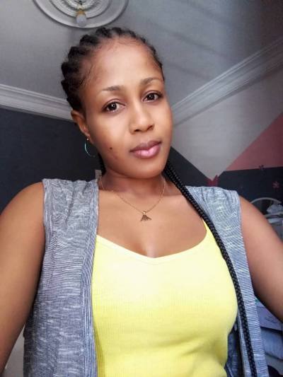 Jenny 33 ans Abidjan  Côte d'Ivoire