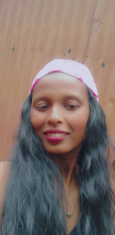 Juliana 31 ans Diego Suarez Madagascar